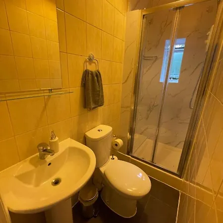 Wonderful Fully-Equipped Studio Near Central London 8 Exterior photo