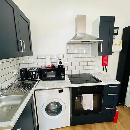 Wonderful Fully-Equipped Studio Near Central London 8 Exterior photo